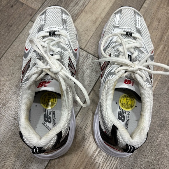 New Balance 530 'Nimbus Cloud Team Red - Picture 7 of 12